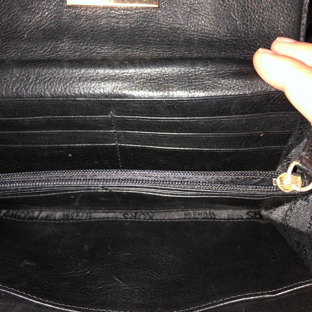 Michael Kors Crossbody wallet - Picture 2 of 3